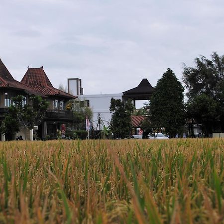 Java Village Resort By Homee Yogyakarta Sleman  Buitenkant foto